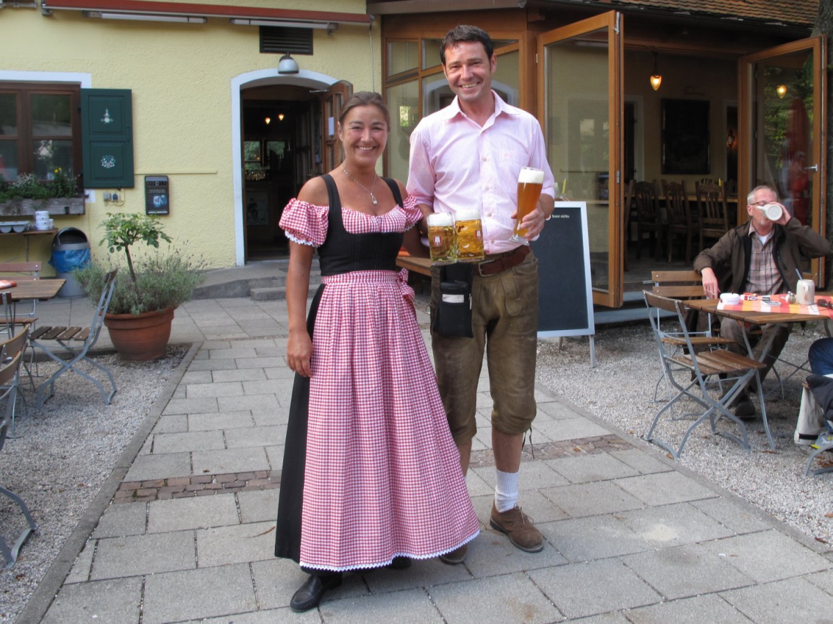 Wirtshaus Zamdorfer - MunichBeerGardens.com